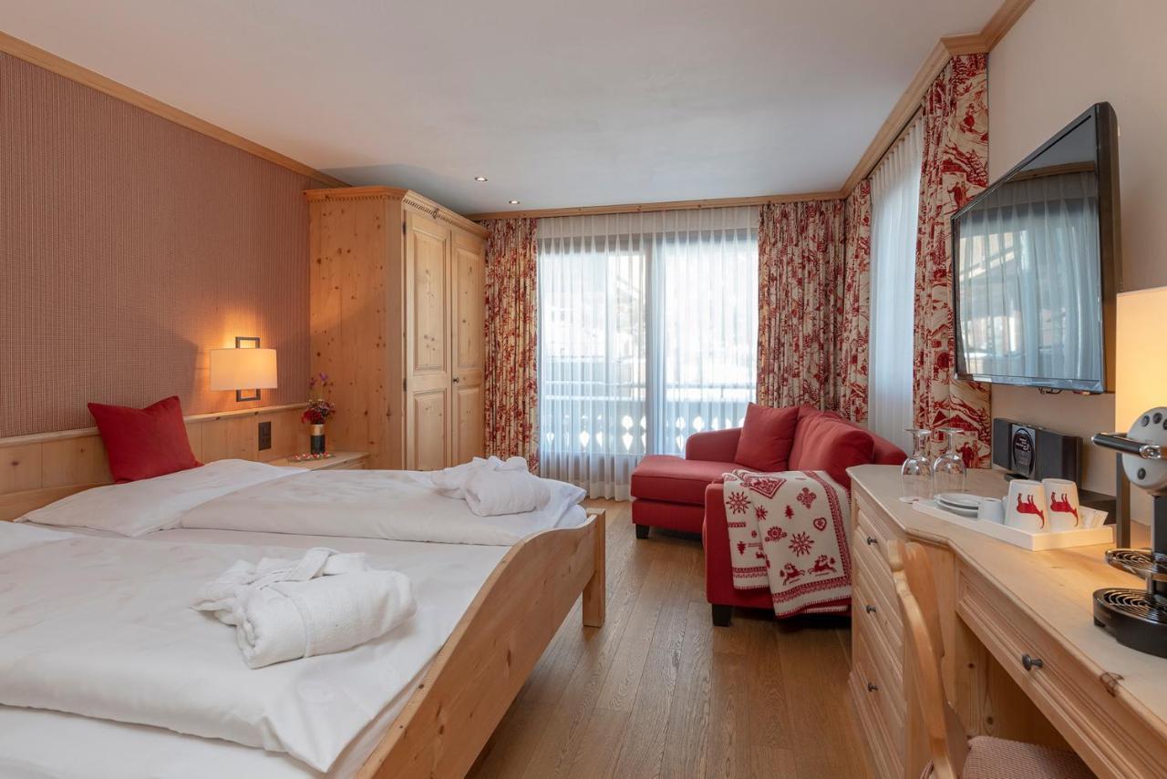 Hotel Alpina โคลสเตอร์ ภายนอก รูปภาพ