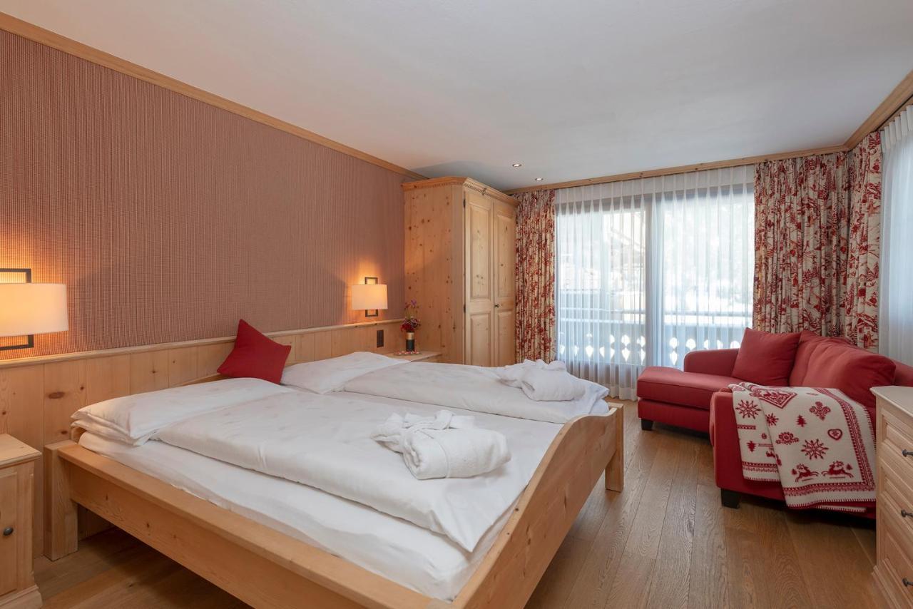 Hotel Alpina โคลสเตอร์ ภายนอก รูปภาพ