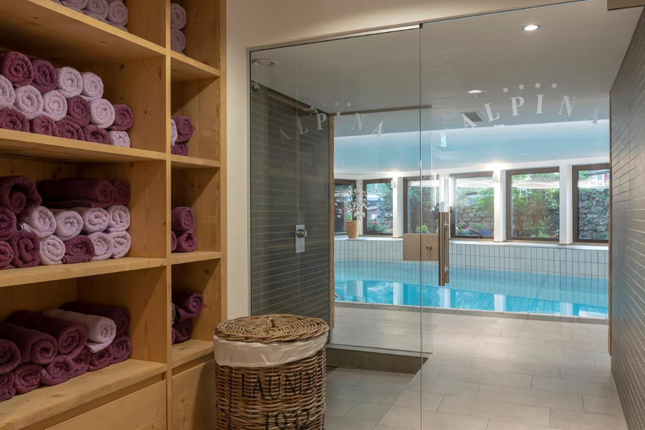 Hotel Alpina โคลสเตอร์ ภายนอก รูปภาพ